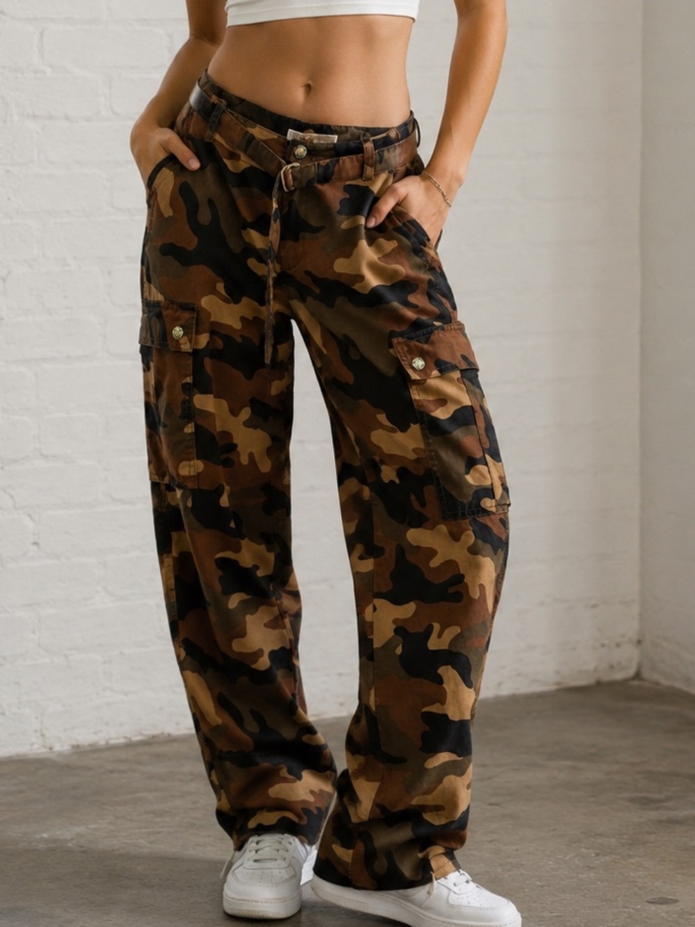 Michael Kors Camo Cargo Pants Size 2 Utility Military Camo Straight Leg Cotton
